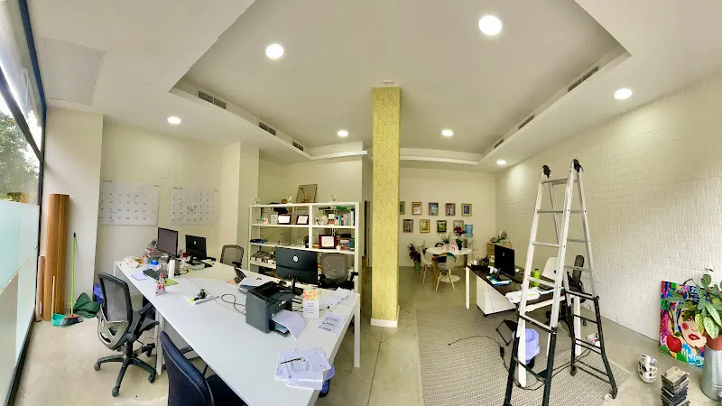 Ferreteria La Eléctrica Del Hogar - Sevilla