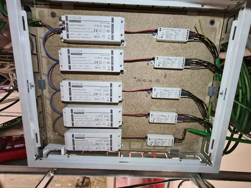 GRUPO VOLTIS 360 - Servicio de instalación eléctrica en Madrid - foto 2