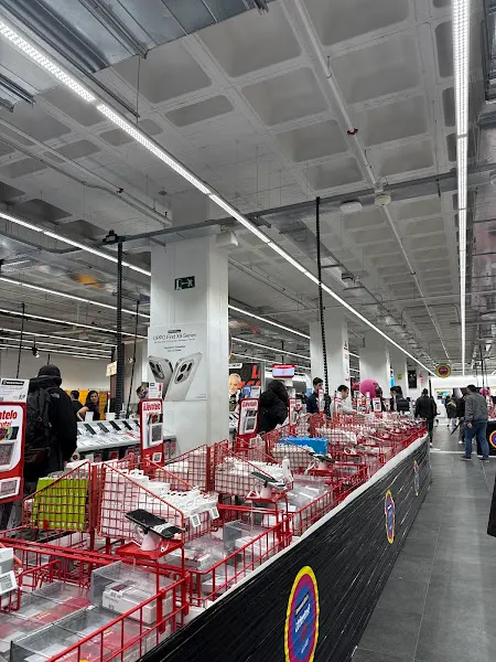 MediaMarkt - Tienda de electrónica en Madrid - foto 2