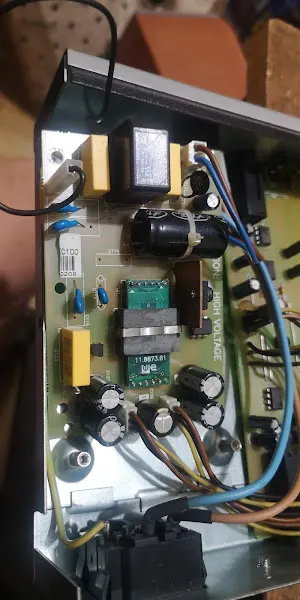 Orbitronik (LLAMAR ANTES DE VENIR, GRACIAS) - Taller de reparación de equipos audiovisuales en Madrid - foto 2