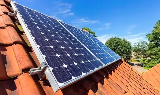 HOY SOLAR - Proveedor de equipos de energía solar en Madrid - foto 2