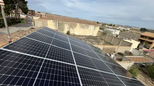 Valadri Sistemas S.L. - Servicio de instalación eléctrica en Collado Villalba - foto 2