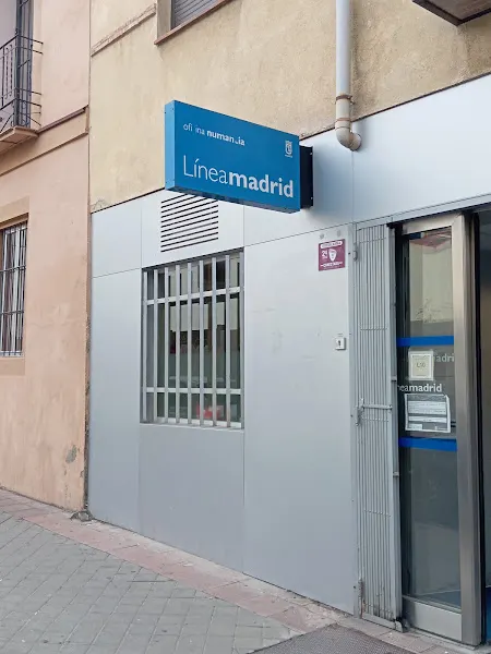 Oficina de Atención a la Ciudadanía. Línea Madrid. Numancia - Oficina de atención al ciudadano en Madrid - foto 2