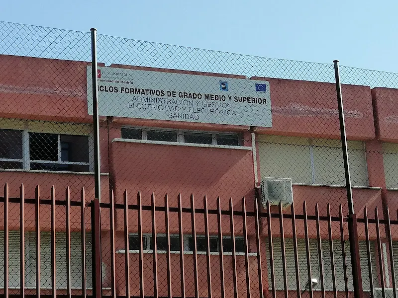 I.E.S. Moratalaz - Madrid