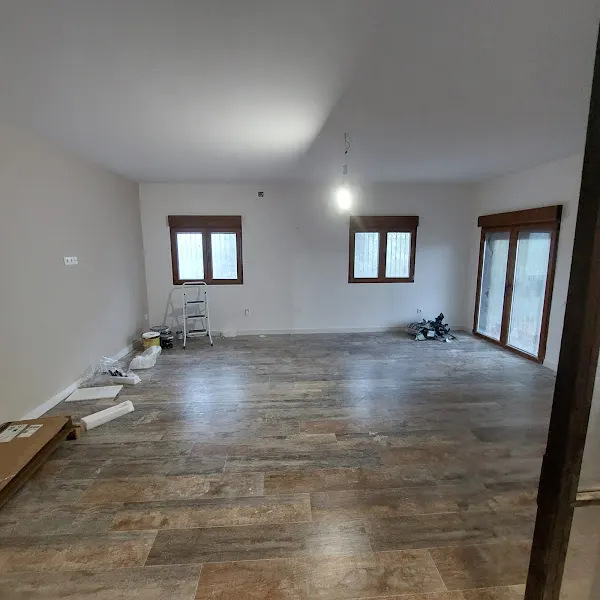 PELUANI SL - Reformas en San Fernando de Henares - foto 2
