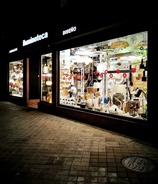 Iluminoteca - Tienda de iluminación en Madrid - foto 2