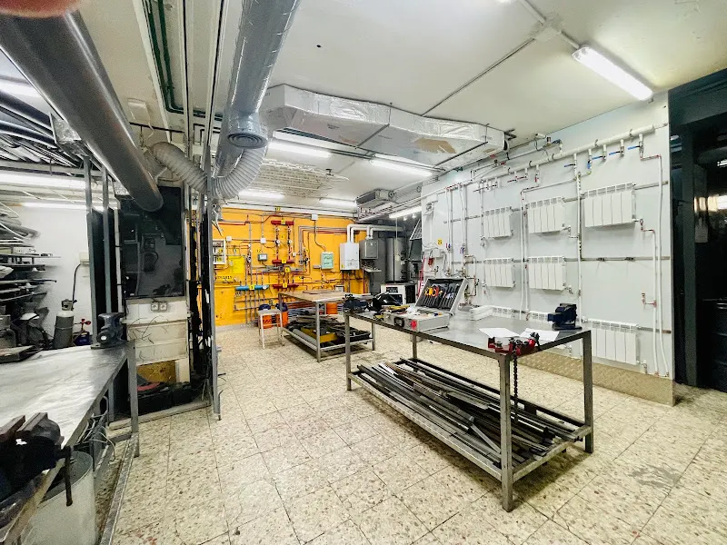 Escala: escuela de formación laboral - Centro de formación profesional en Madrid - foto 2
