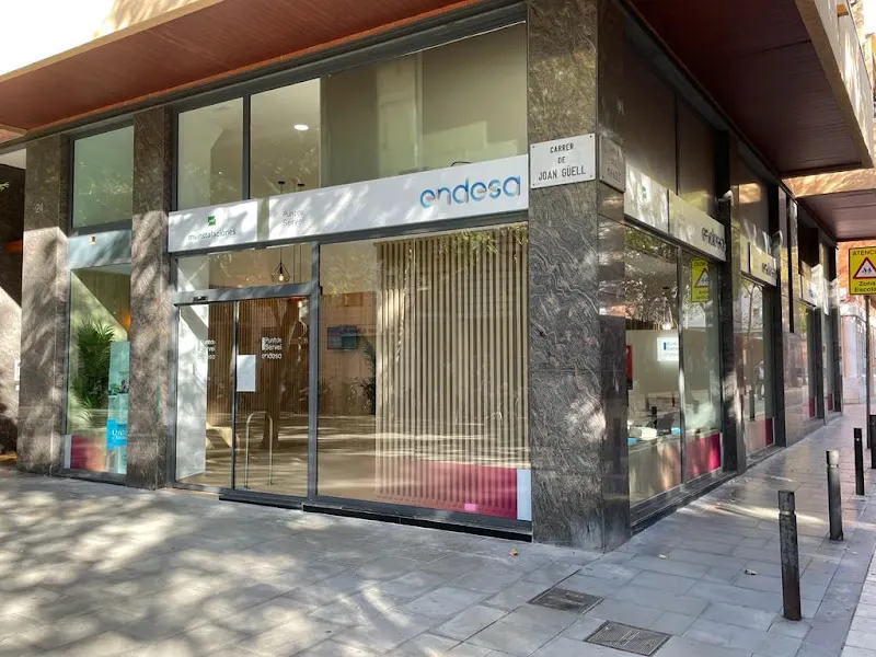 Oficina Endesa M. V. Instalaciones - Compañía eléctrica en Barcelona - foto 2