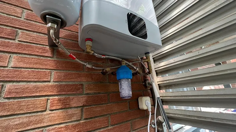 Gama instal•lacions - Electricista en Barcelona - foto 2