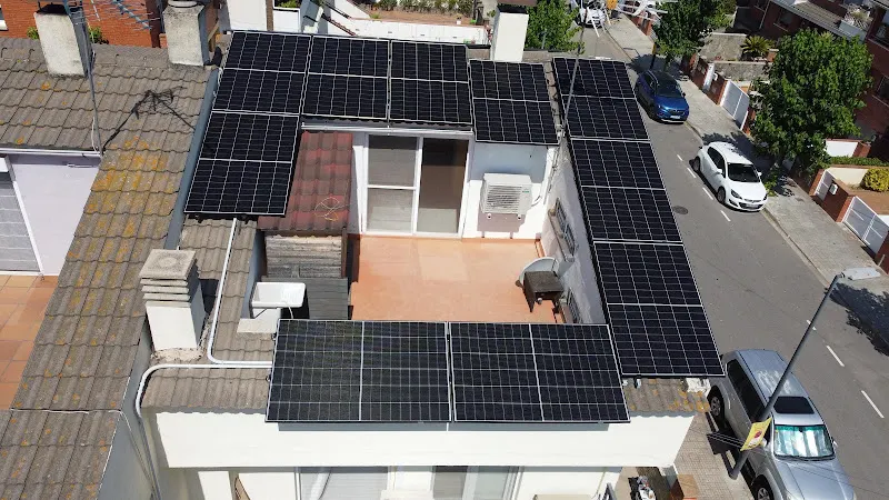 SELEPRO - Companyia d'energia solar en Barcelona - foto 2