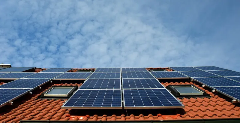 Solar Smile | Instalador de Placas Solares I Instalaciones Electricas - Proveedor de equipos de energía solar en Marganell - foto 2