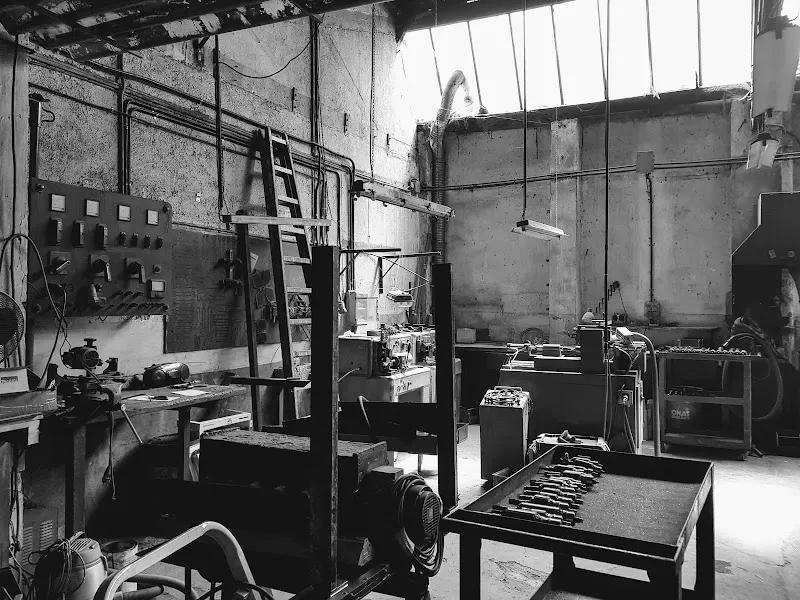 Electricidad Dupa SL - Taller de reparación de motores eléctricos en Barcelona - foto 2