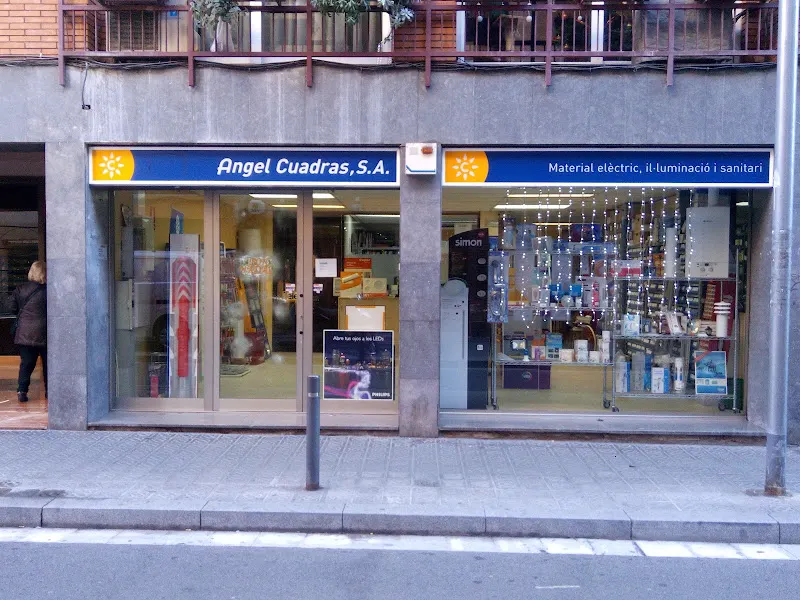 Angel Cuadras S.A. - Tienda de electricidad en Barcelona - foto 2