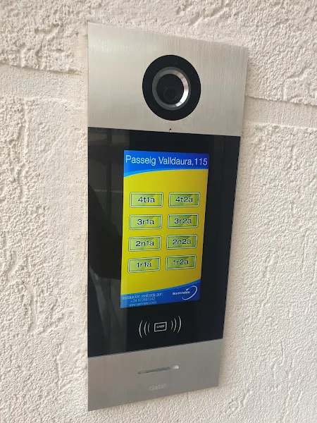 Videoporteros Interfonos Somvalles Emax S.L