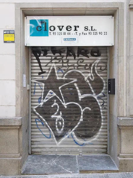 Clover Sl - Servicio de antenas en Barcelona - foto 2