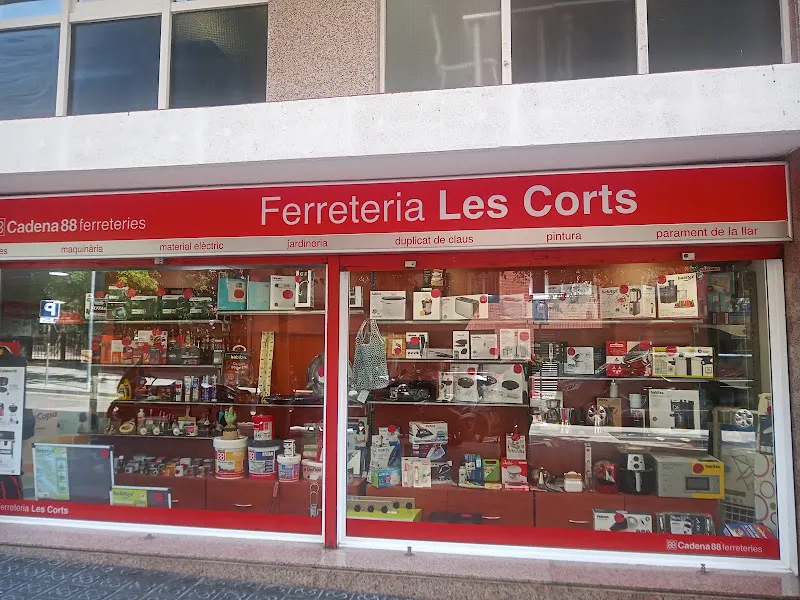 Ferreteria Les Corts en Barcelona - foto 2