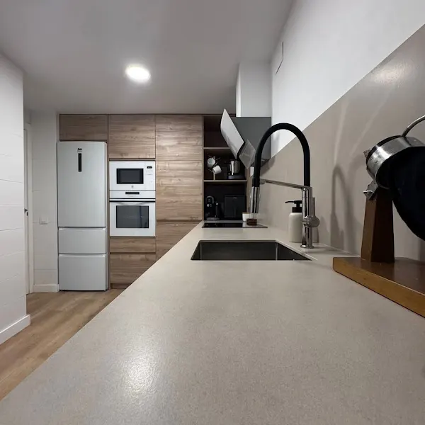 Renovamarin | Reformas Integrales Barcelona - Reformas en L'Hospitalet de Llobregat - foto 2