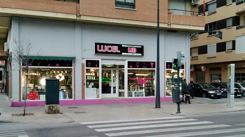 LUCEL ILUMINACIÓN - Tienda de iluminación en València - foto 2
